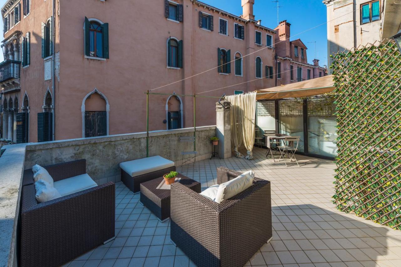 Tre Sestieri Terrace Canal View ヴェネツィア エクステリア 写真