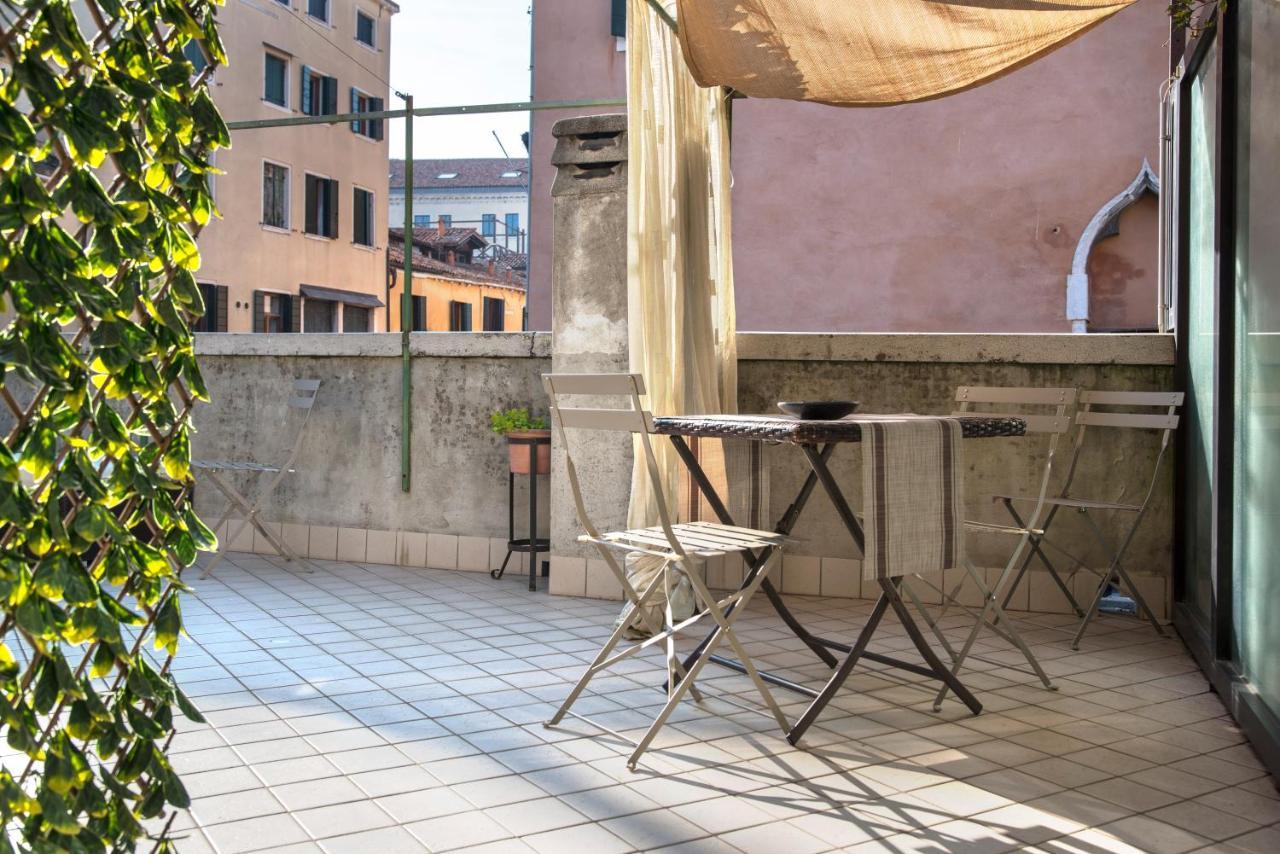 Tre Sestieri Terrace Canal View ヴェネツィア エクステリア 写真