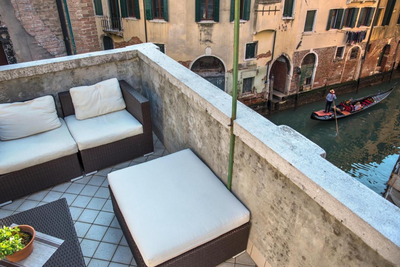 Tre Sestieri Terrace Canal View ヴェネツィア エクステリア 写真